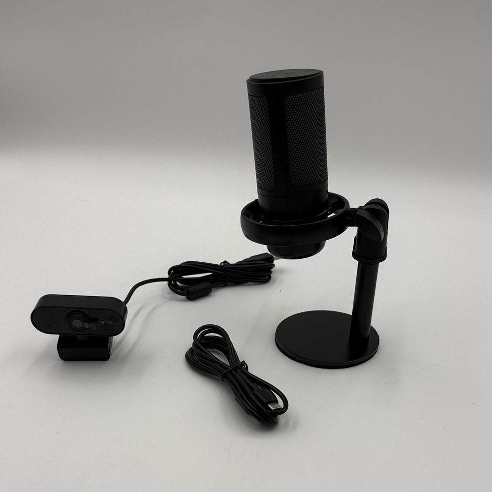 Black USB Microphone and camera with Stand